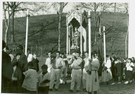 I due chierichetti: Gianni Decet e Moreno Bonan.
